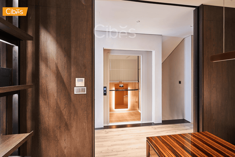 Thang máy Cibes Air Wood với tone màu gỗ ấm cúng, đầy sang trọng